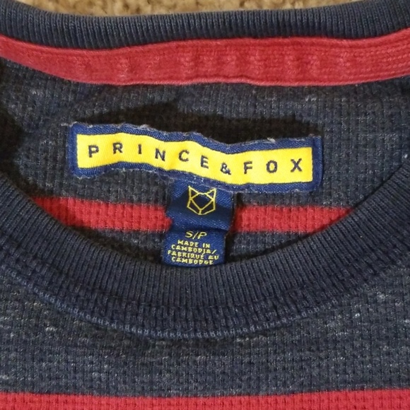 ⭐ Prince & Fox Sweater - Picture 2 of 5